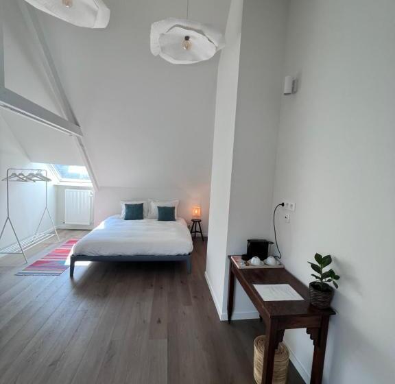 تختخواب و صبحانه Maison Georges