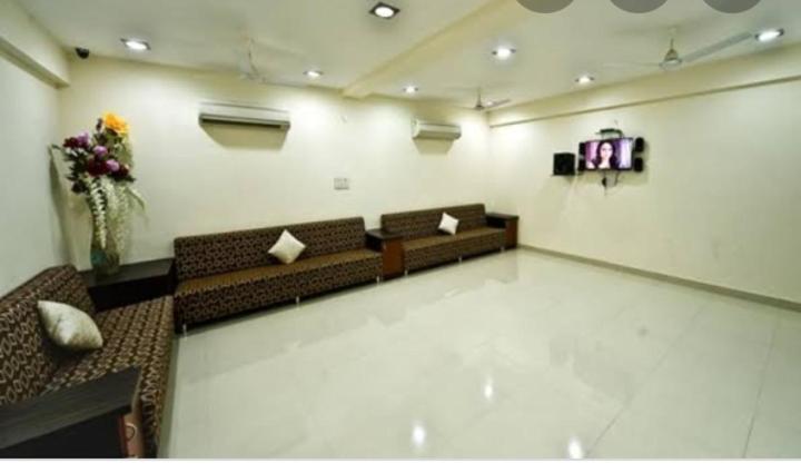 Hotel Durga Silverline