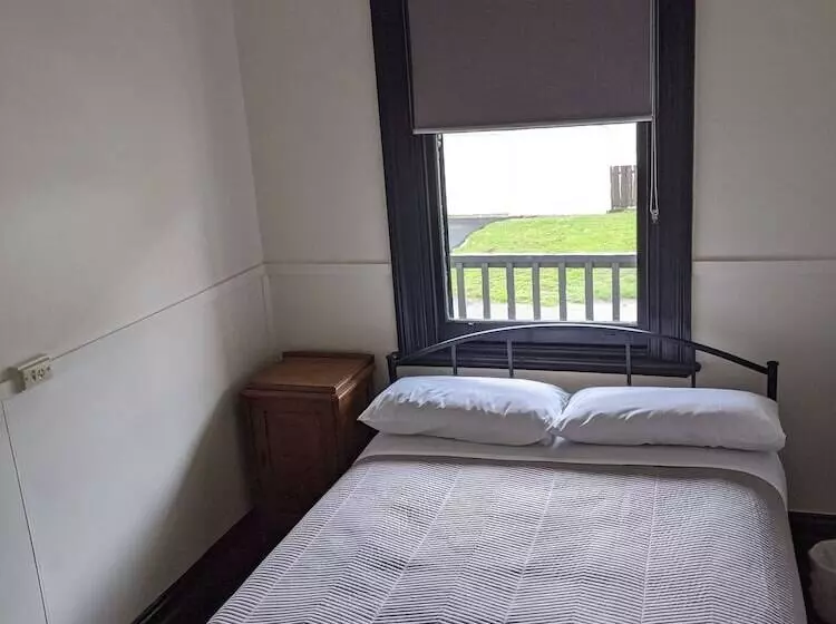 ホテル The Dorset