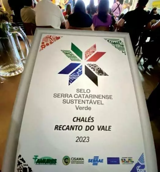 Majatalo Chalés Recando Do Vale  Tiriva