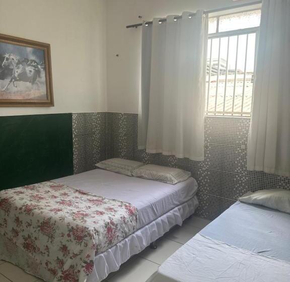 پانسیون Safari Tours