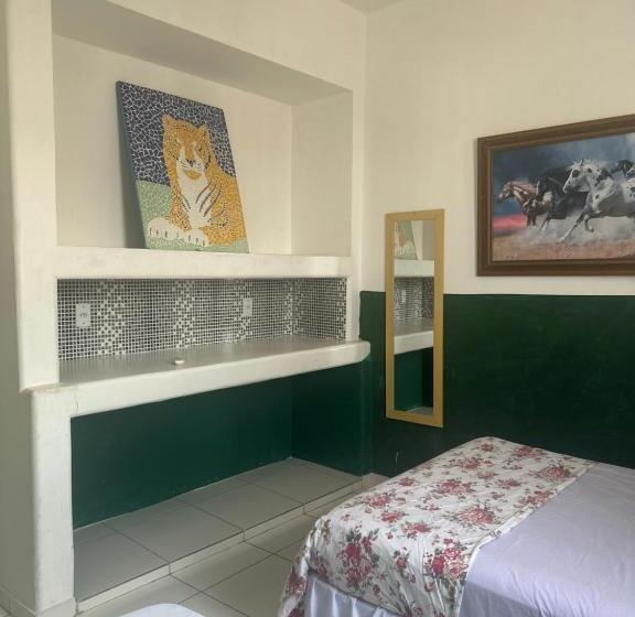 پانسیون Safari Tours