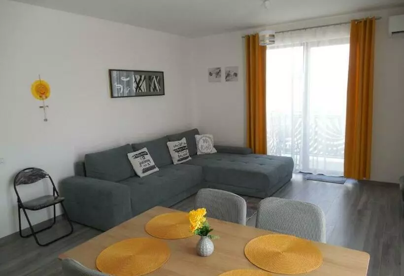 Apartament Regim Hotelier Băile Felix
