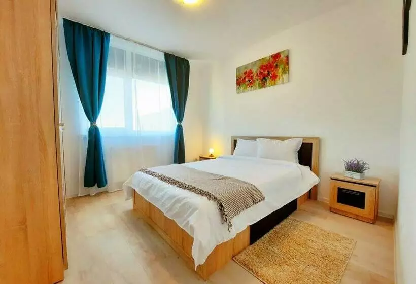 Beautiful Panoramic Central Apartment   City Of Mara