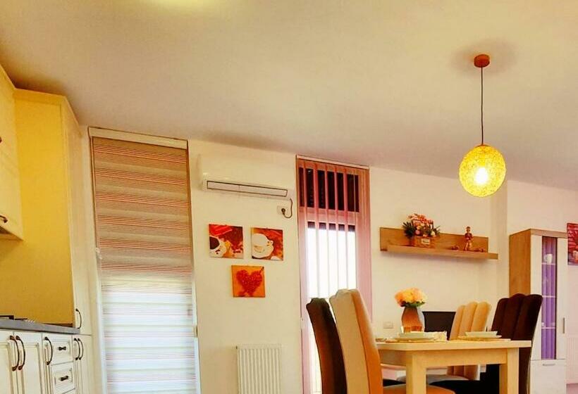 Beautiful Panoramic Central Apartment   City Of Mara