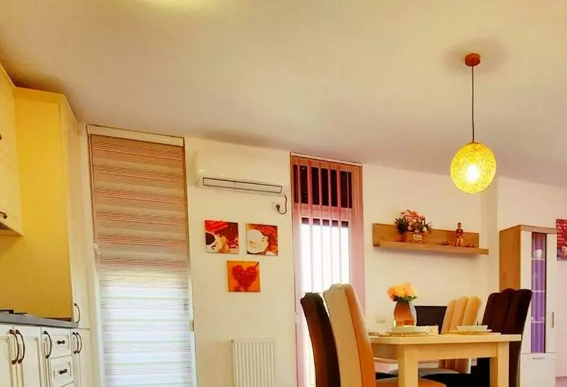 Beautiful Panoramic Central Apartment   City Of Mara