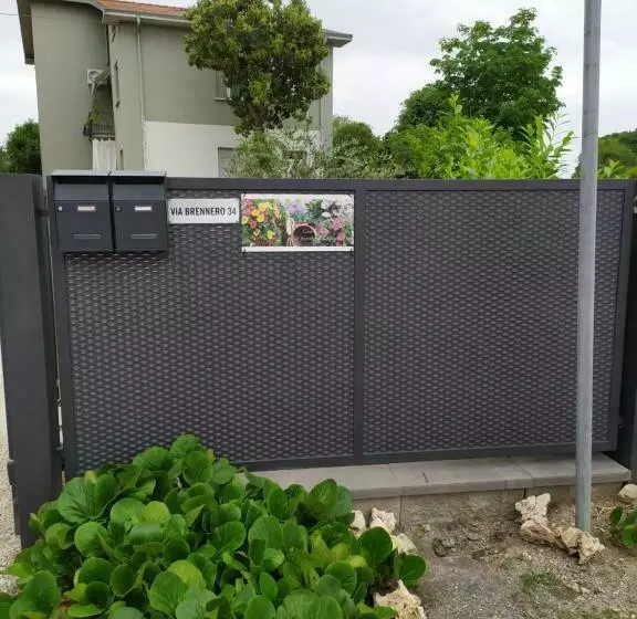 ベッドアンドブレックファースト Casa Vacanze I Giardini Di Marzo