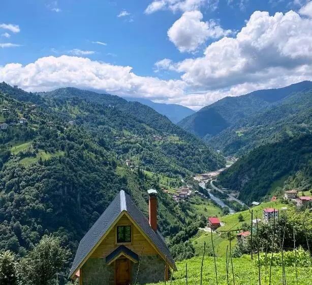 Aamiaismajoitus (B&B) Liyam Bungalov