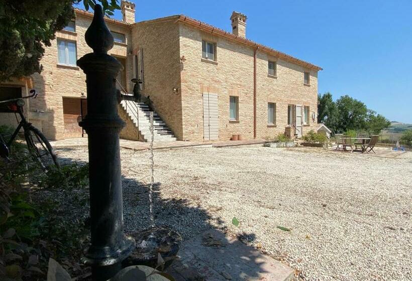 Al Teatro Di Tavignano