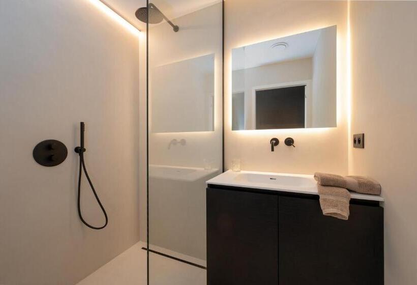 مبيت وإفطار Georges & Madeleine Apartments