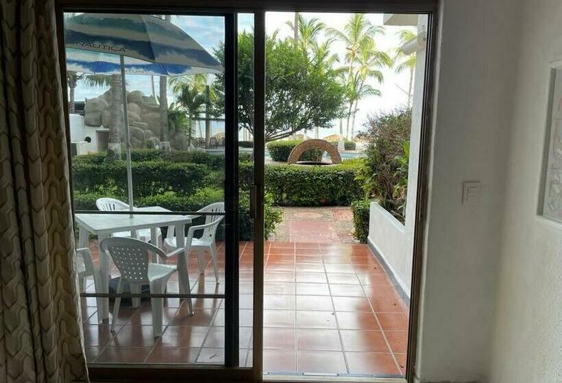 Brisas Vallarta   Just Steps From The Beach!