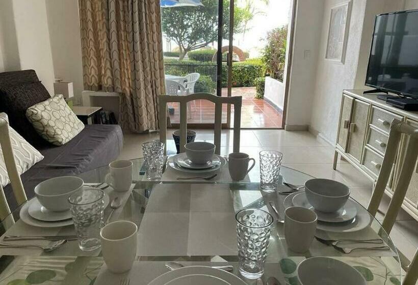 Brisas Vallarta   Just Steps From The Beach!