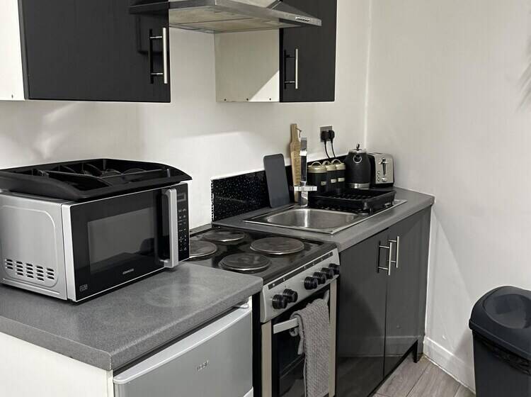 Bv Lush Studio At Queensgate Huddersfield Town Centre