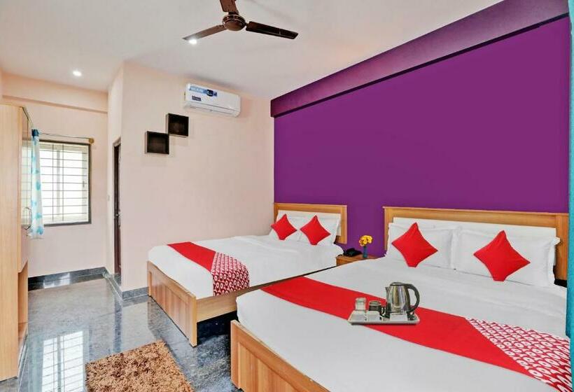 Hotel Flagship 93452 The Runway Inn Resort