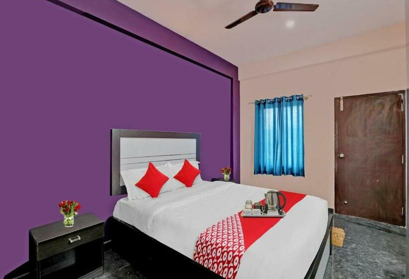 Hotel Flagship 93452 The Runway Inn Resort