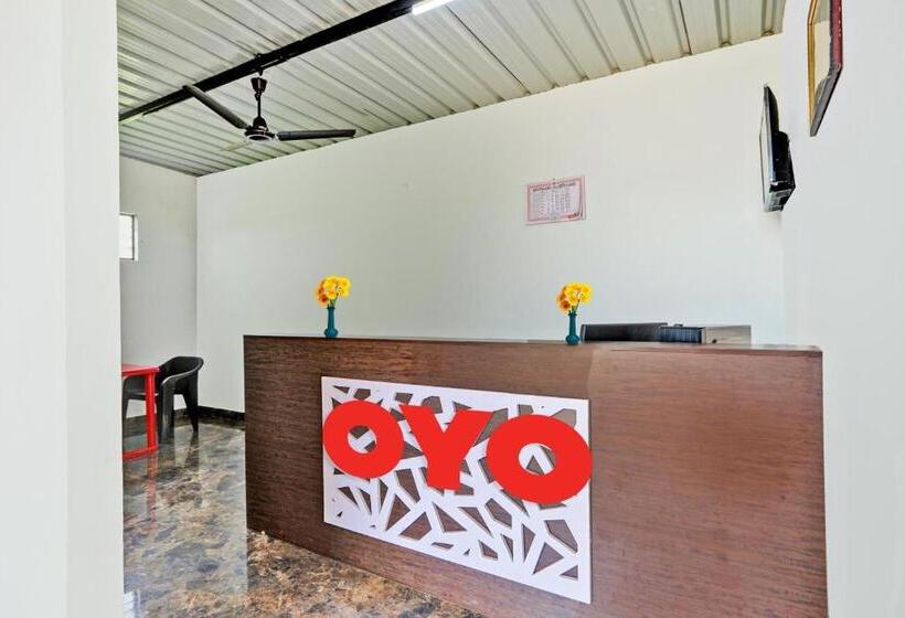 Hotel Flagship 93452 The Runway Inn Resort