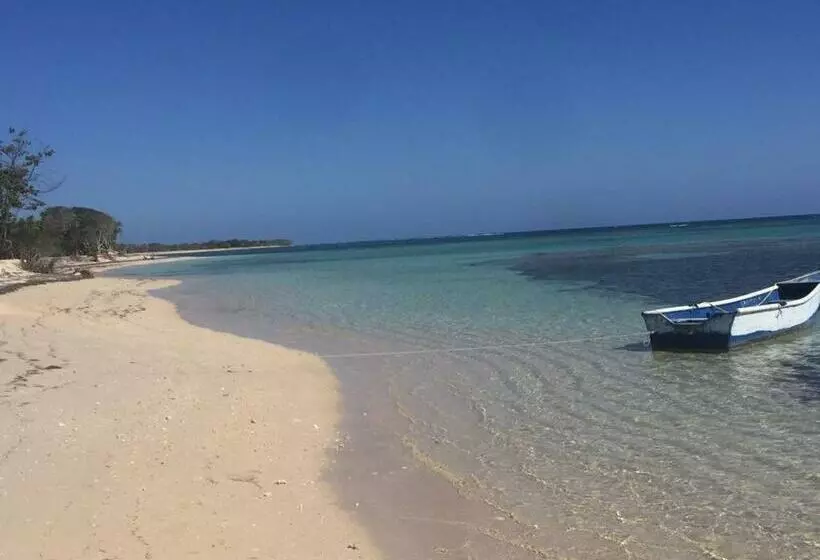 Hotelli Punta Rucia Cristal Beach