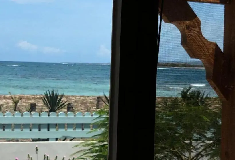 هتل Punta Rucia Cristal Beach