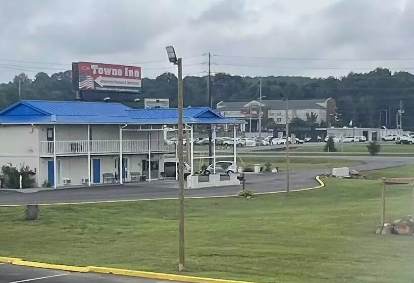 ホテル Towne Inn