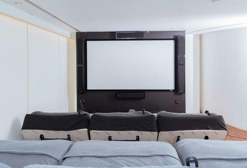 Beachfront Luxe Penthouse Private Pool And Spa Tub