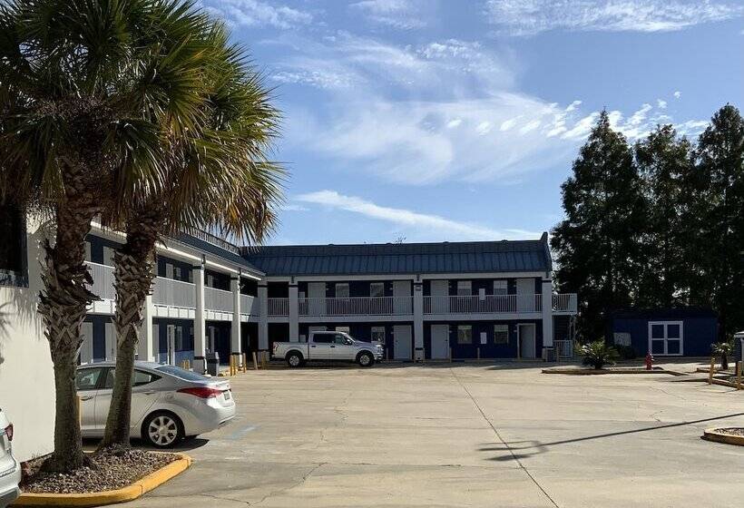 فندق Americas Best Value Inn Gonzales