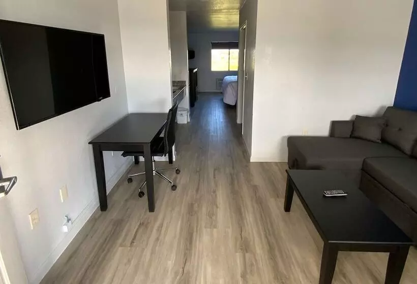 Отель Americas Best Value Inn Gonzales