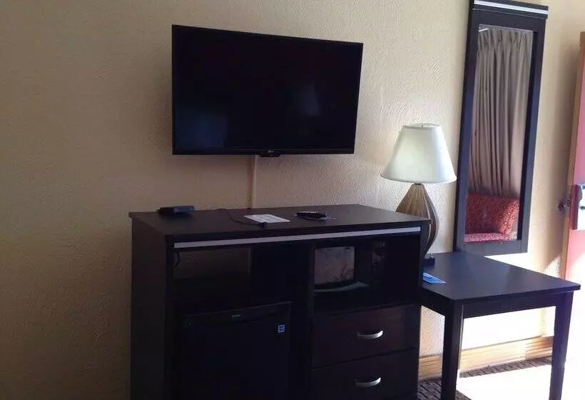 Отель Parkway Inn Of Birmingham