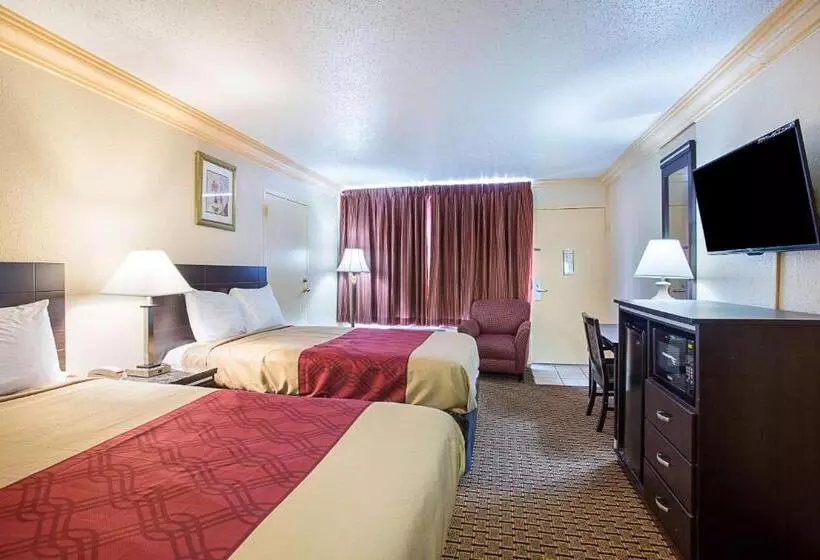 Отель Parkway Inn Of Birmingham