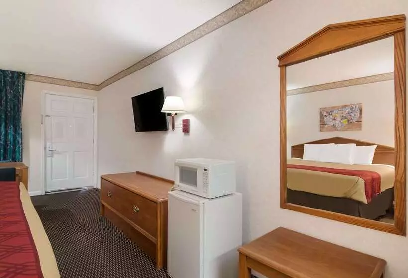 فندق Econo Lodge Calhoun North Damascus