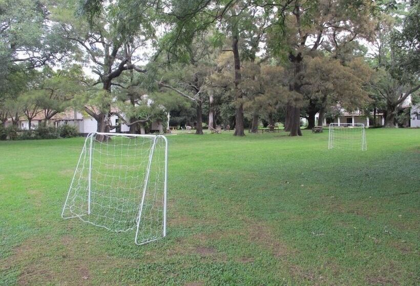 Отель Estancia La Porteña De Areco
