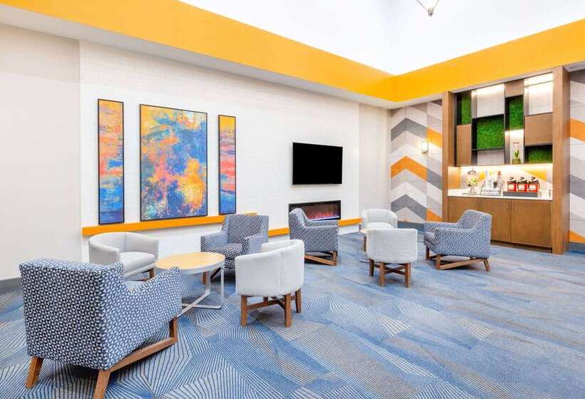 هتل La Quinta By Wyndham St. George