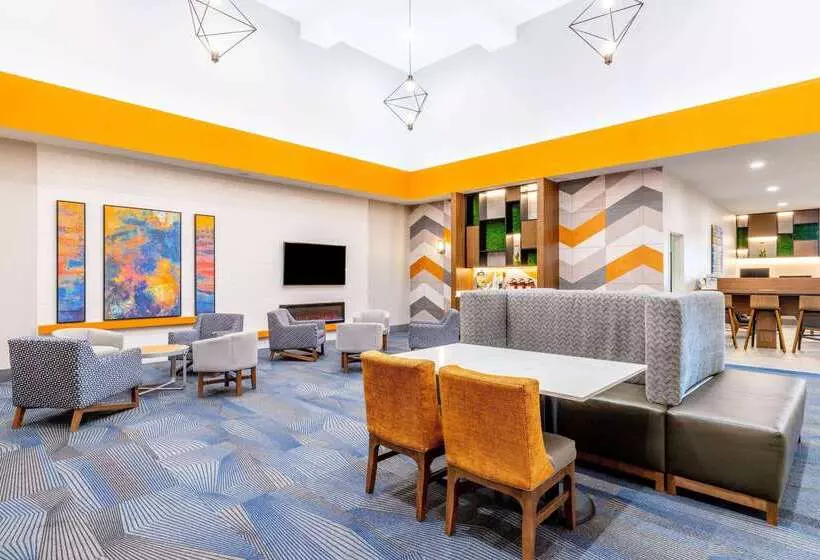 ホテル La Quinta By Wyndham St. George