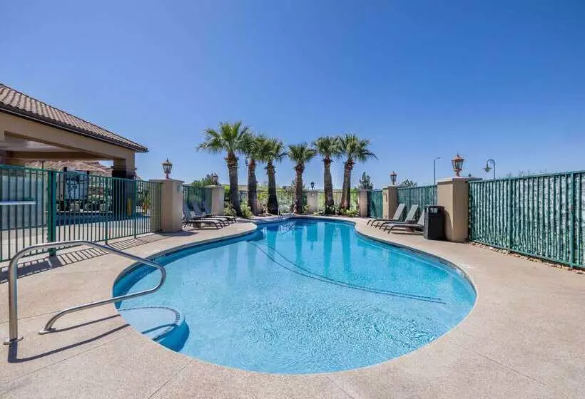 ホテル La Quinta By Wyndham St. George