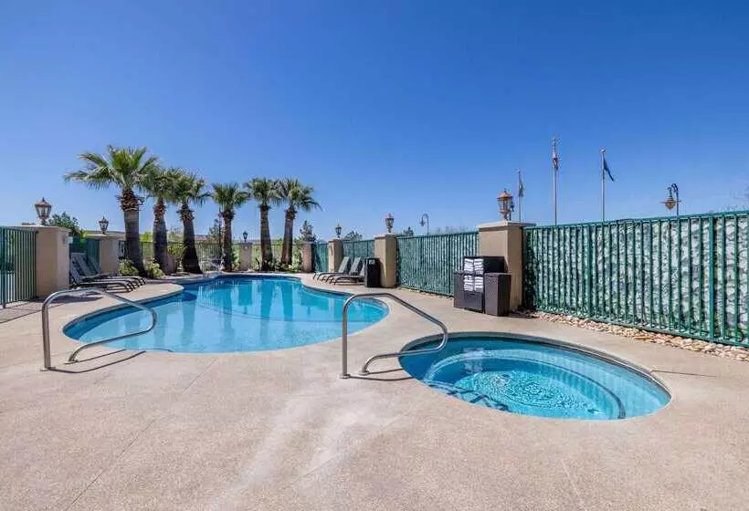 ホテル La Quinta By Wyndham St. George