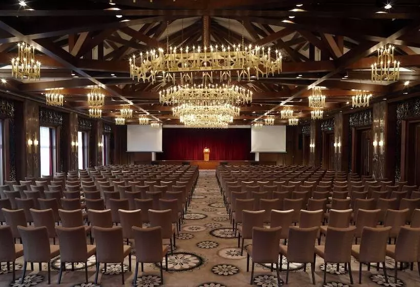 هتل Mission Hills Resort Haikou