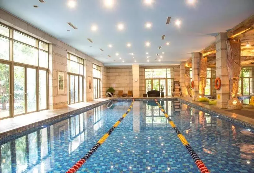 هتل Mission Hills Resort Haikou