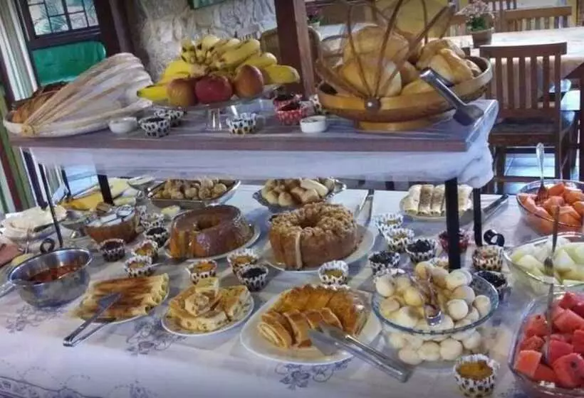 בית מלון כפרי Pousada Das Pedras