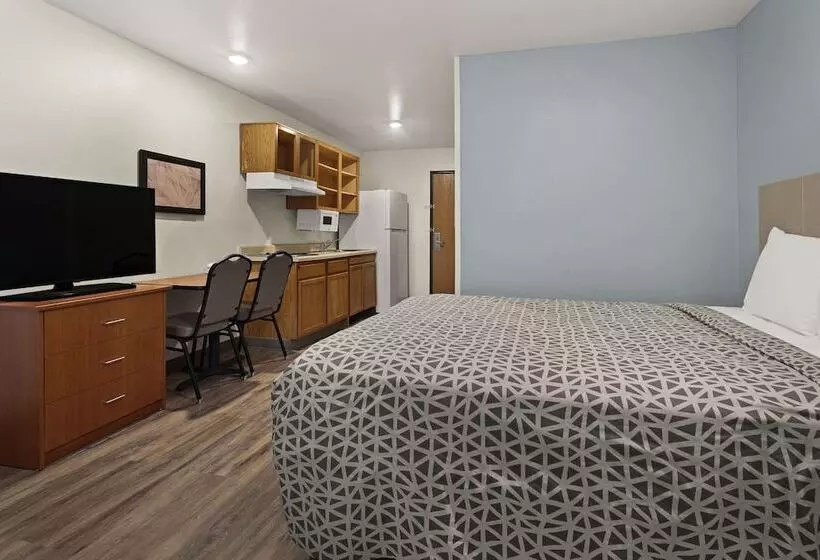 Hotelli Woodspring Suites Augusta Fort Eisenhower