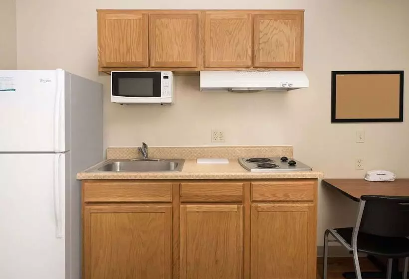 Hotelli Woodspring Suites Memphis Northeast
