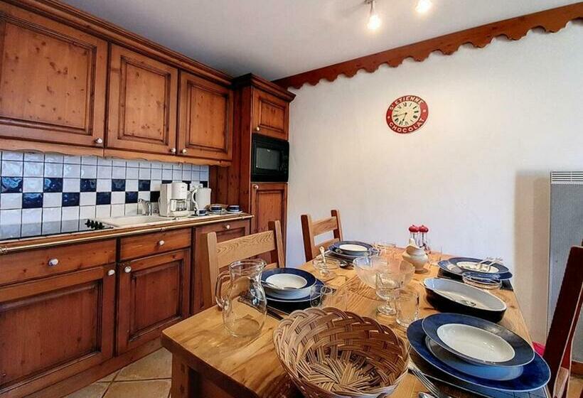 Spacieux Appartement 3p, Balcon, Proche Pistes, 6 Pers, Parking En Option   Fr 1 344 837