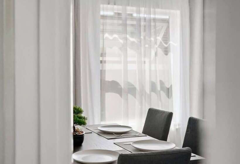 Lovely 2 Bed Home In Bletchley Milton Keynes