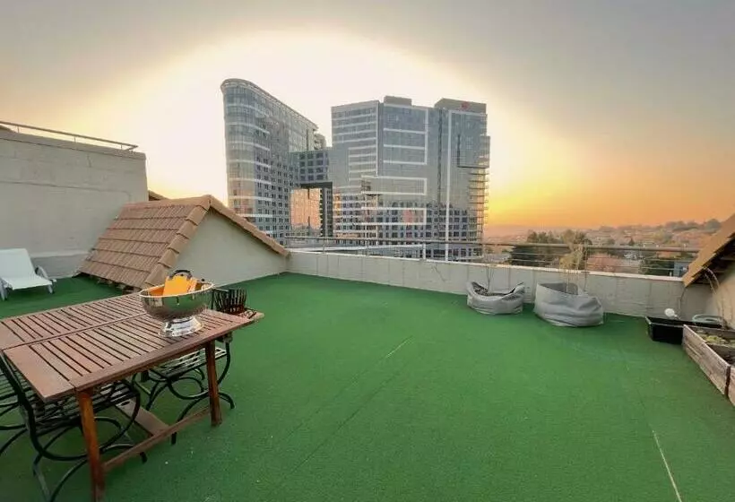 Luxurious 2 Bedroom Oasis In The Heart Of Sandton