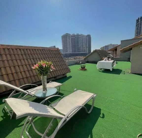 Luxurious 2 Bedroom Oasis In The Heart Of Sandton