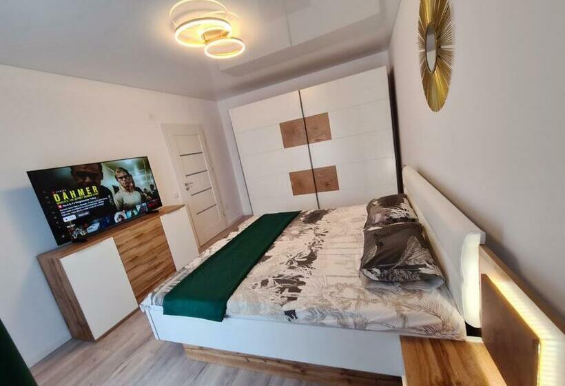 Luxury Class Central Park