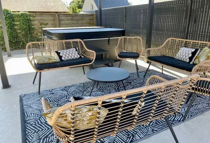 Maison Chaleureuse Avec Jacuzzi