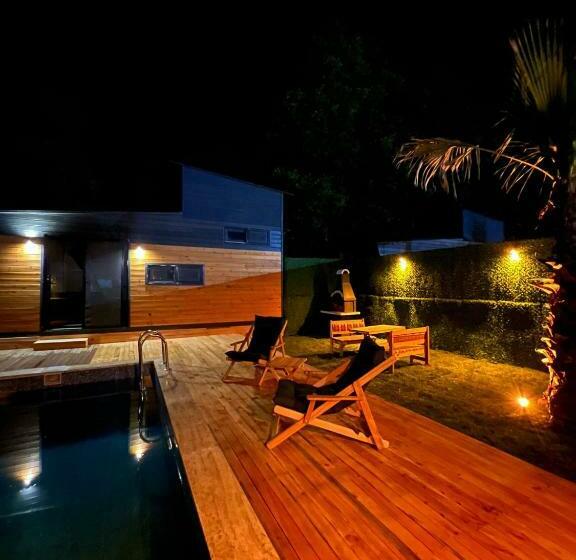 膳宿费 Clower Tiny House