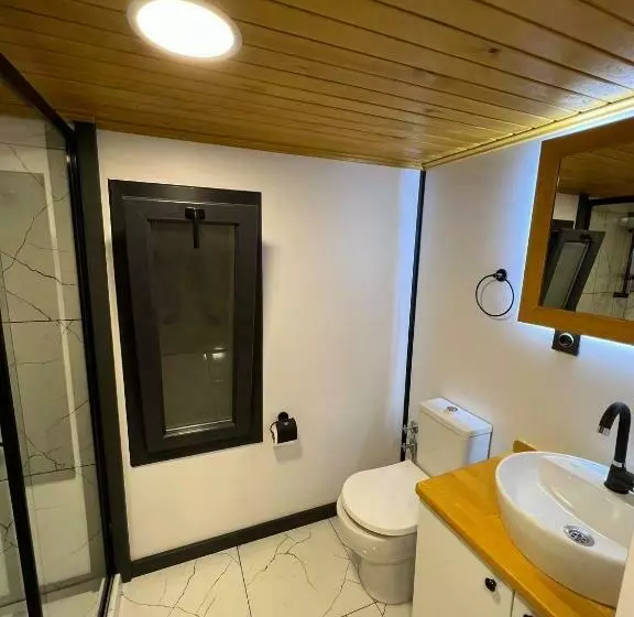 ペンション Clower Tiny House