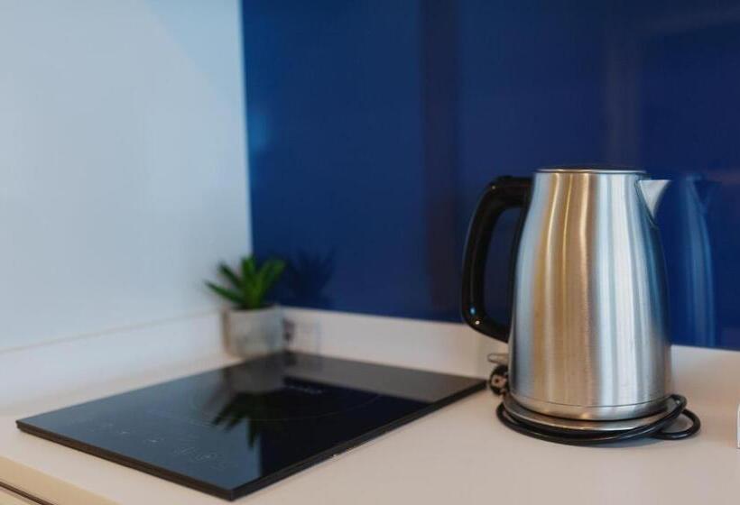 پانسیون Orbi City Sea View