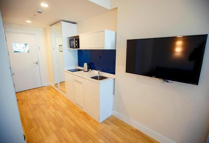 پانسیون Orbi City Sea View