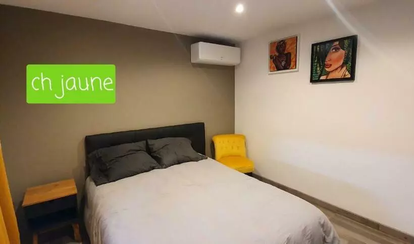 Agréable Villa Pour 8 Personnes